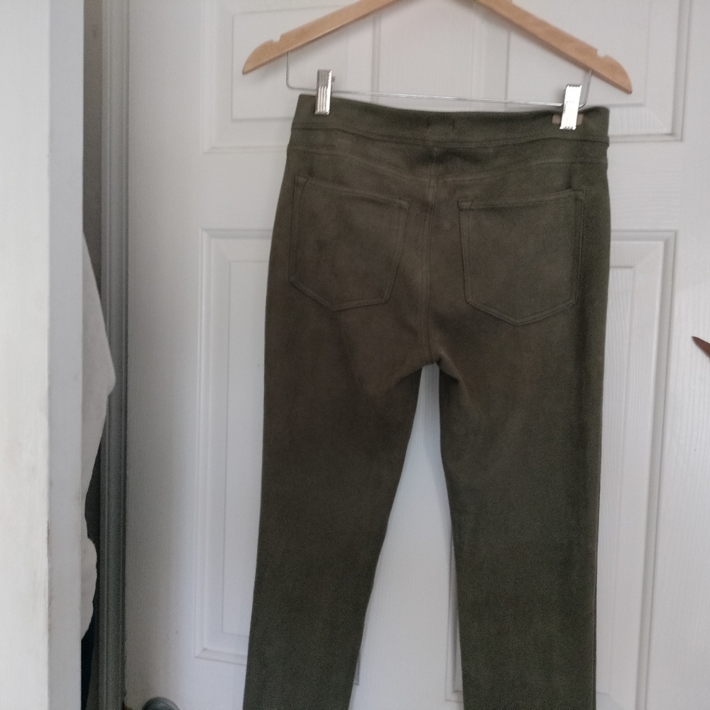Pants - Picture 2 of 5